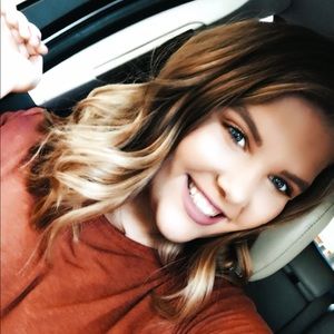 Meet your Posher, Kaylee